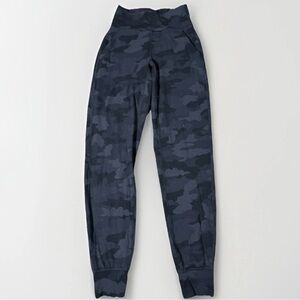 Lululemon Black Align  Camo Jogger Leggings size 2